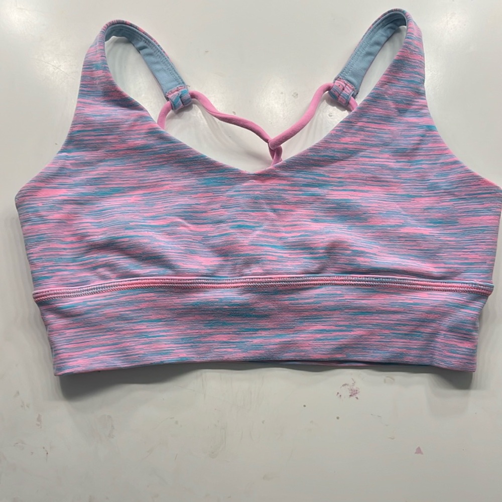 sports bra